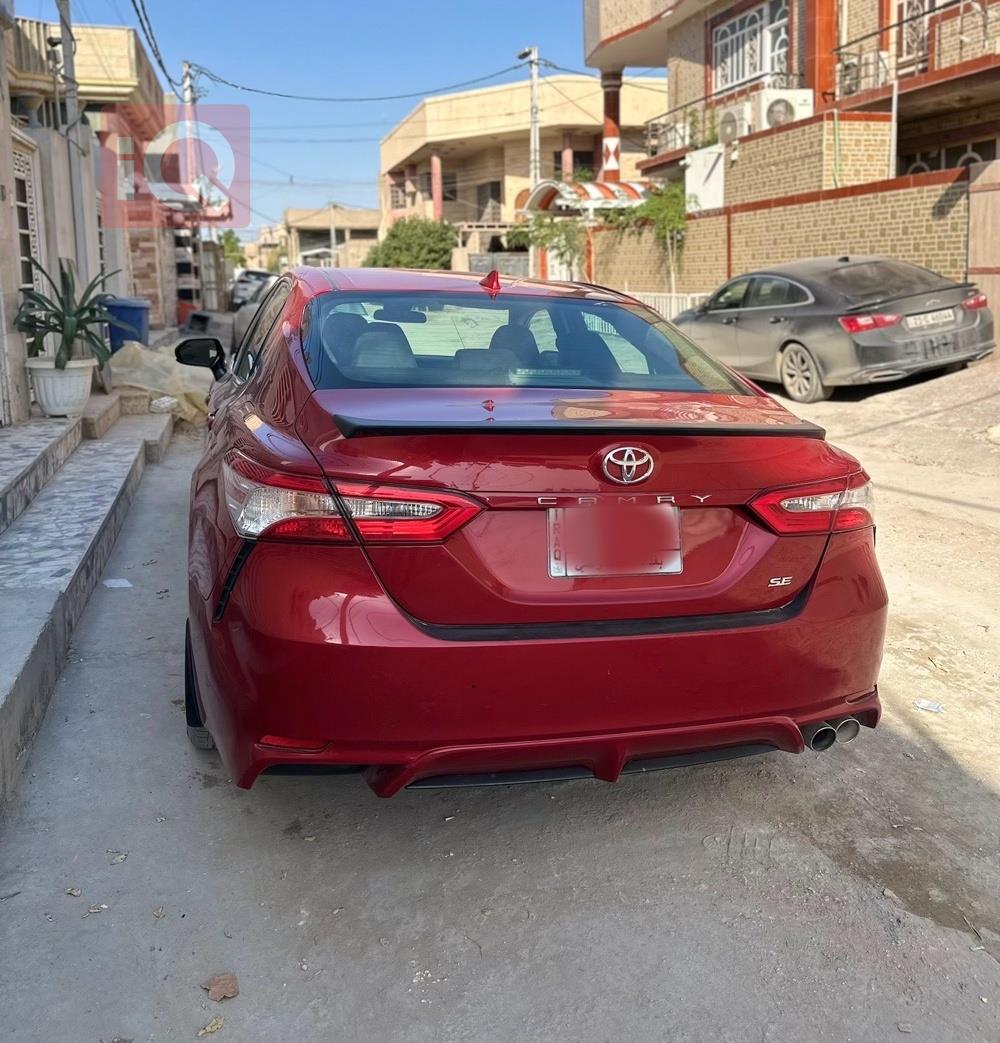 تۆیۆتا کامری